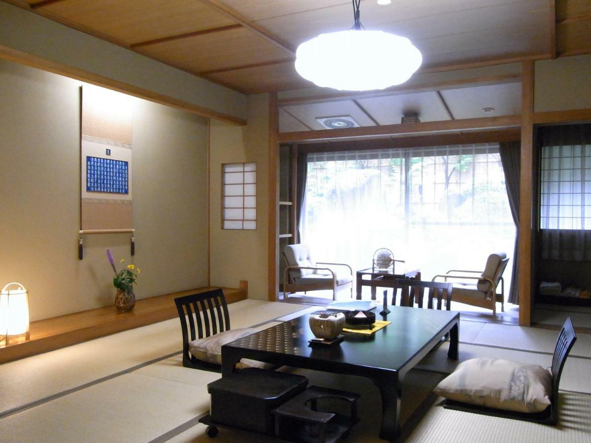 Shouhakutei Azumaso Hotel Tendo Exterior photo
